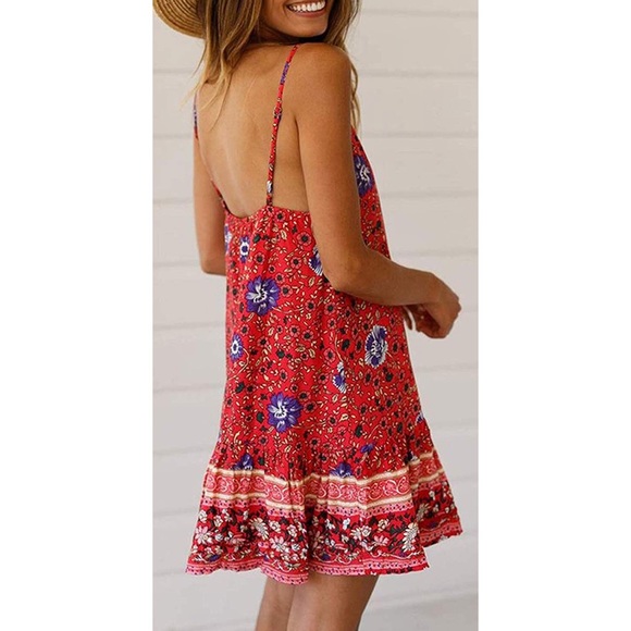 Dresses & Skirts - ✨ NWT Women’s Red Floral Boho Summer Swing Dress